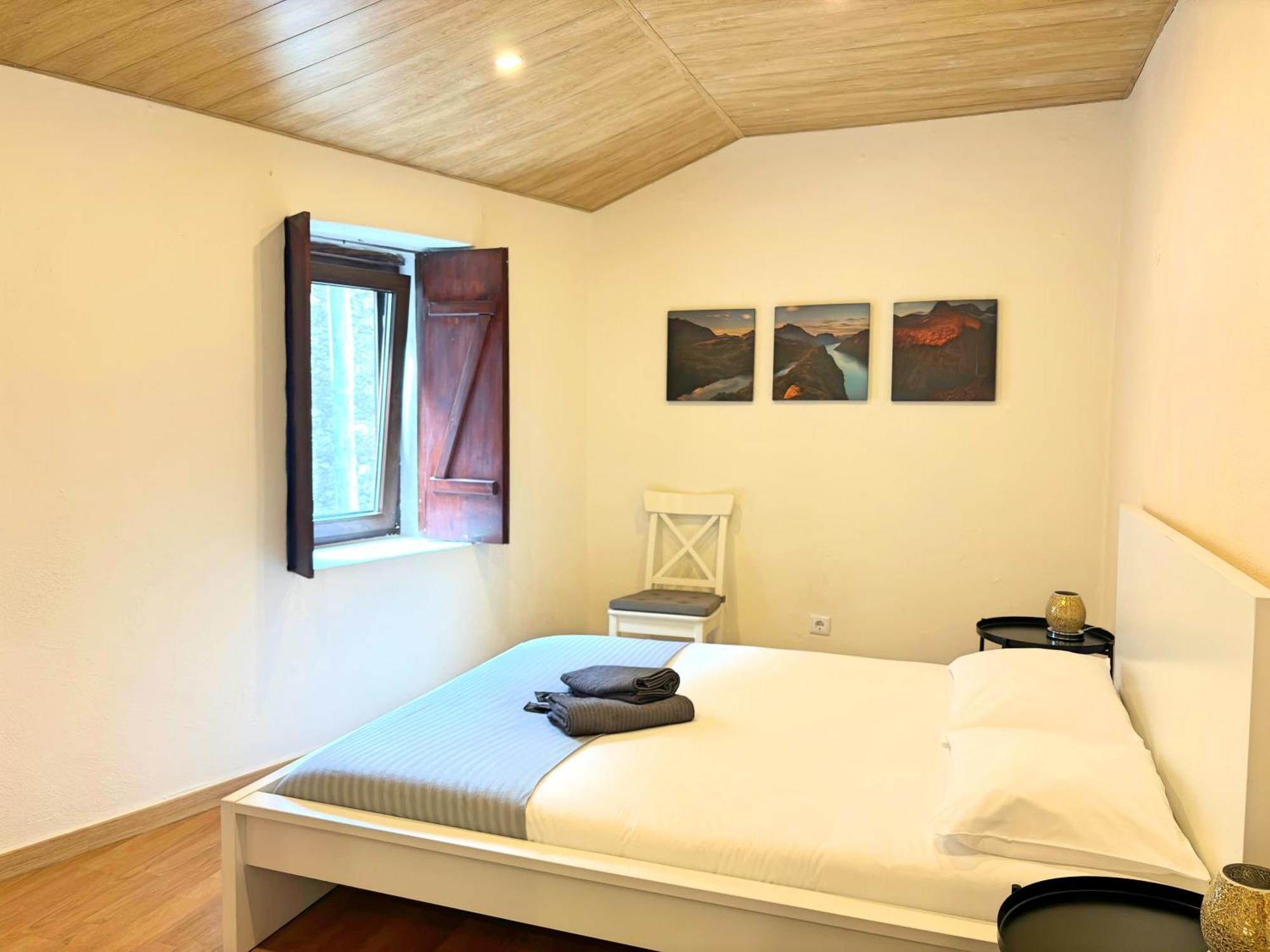 Retiro de Gondramaz - Casa Inteira com 208m2, Pátio privado Vila Exterior foto